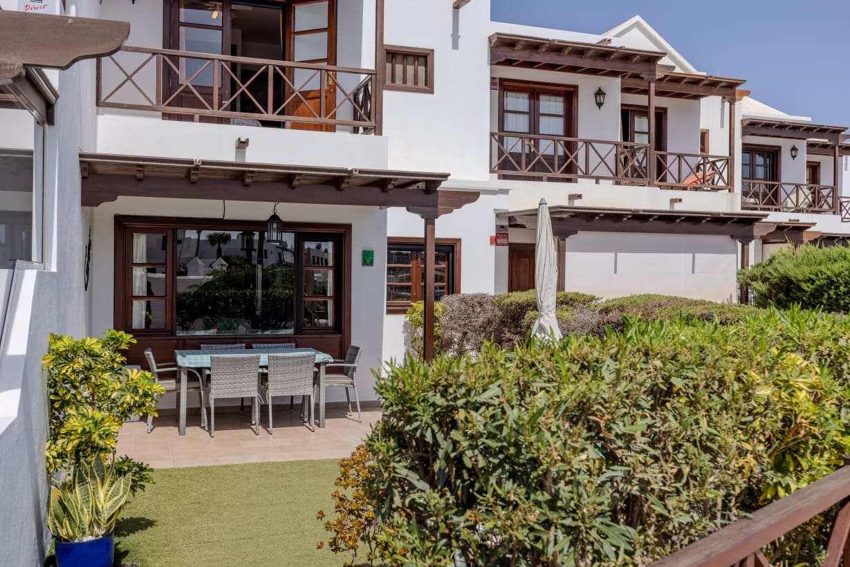 3 soveværelse Rækkehus til salg i Playa Blanca med swimmingpool garage - € 429.000 (Ref: 9191724)