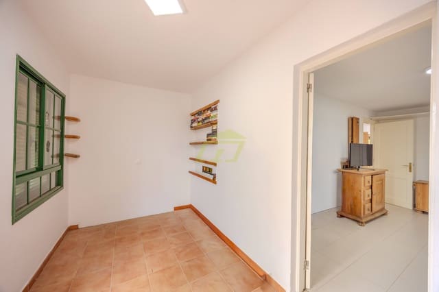 2 quarto Apartamento para venda em Playa Blanca, Yaiza - 240 000 € (Ref: 9263553)