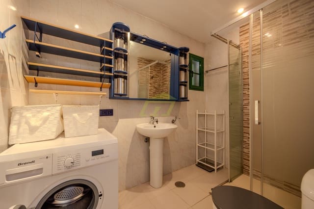 2 quarto Apartamento para venda em Playa Blanca, Yaiza - 240 000 € (Ref: 9263553)