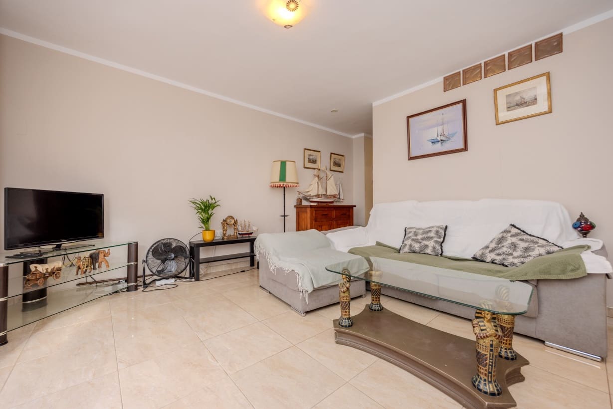 1 soverom Leilighet til salgs i Puerto del Carmen med svømmebasseng - € 220 000 (Ref: 9283144)