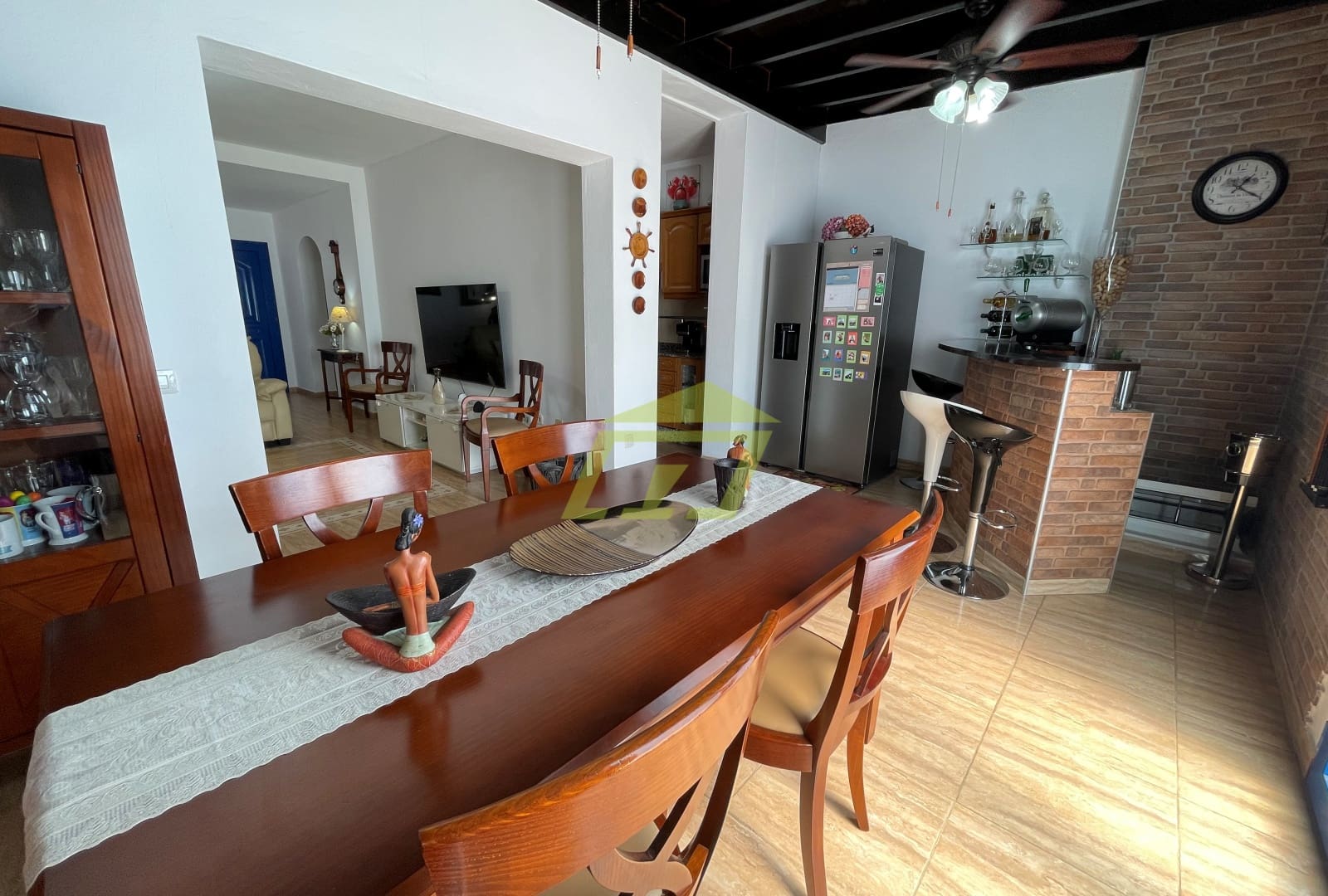 3 slaapkamer Rijtjeshuis te koop in Playa Blanca met garage - € 375.000 (Ref: 9298741)