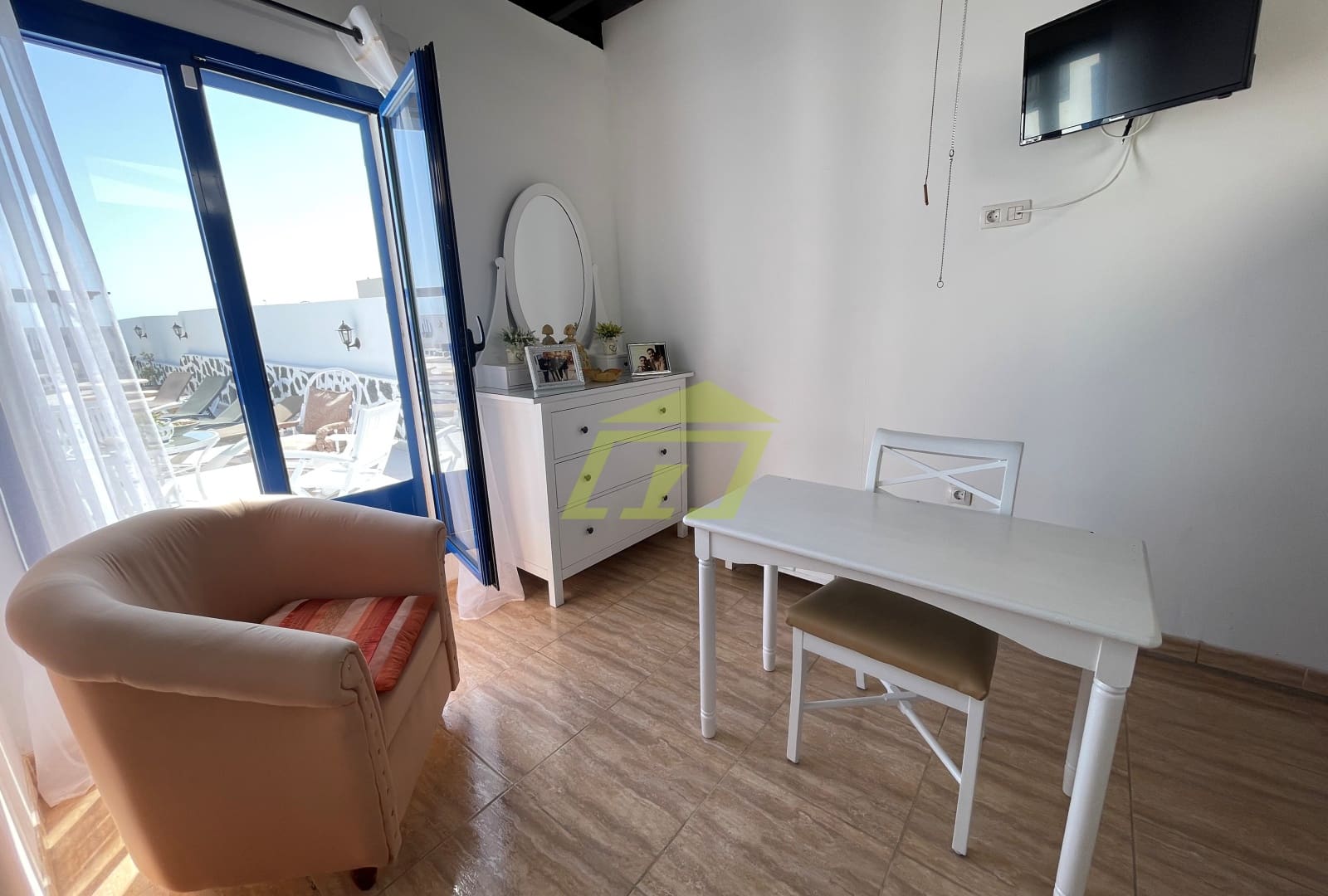 3 slaapkamer Rijtjeshuis te koop in Playa Blanca met garage - € 375.000 (Ref: 9298741)