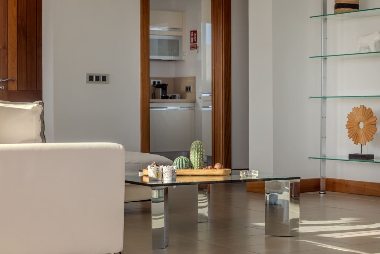 5 soverom Villa til salgs i Puerto Calero med svømmebasseng garasje - € 1 450 000 (Ref: 9301932)