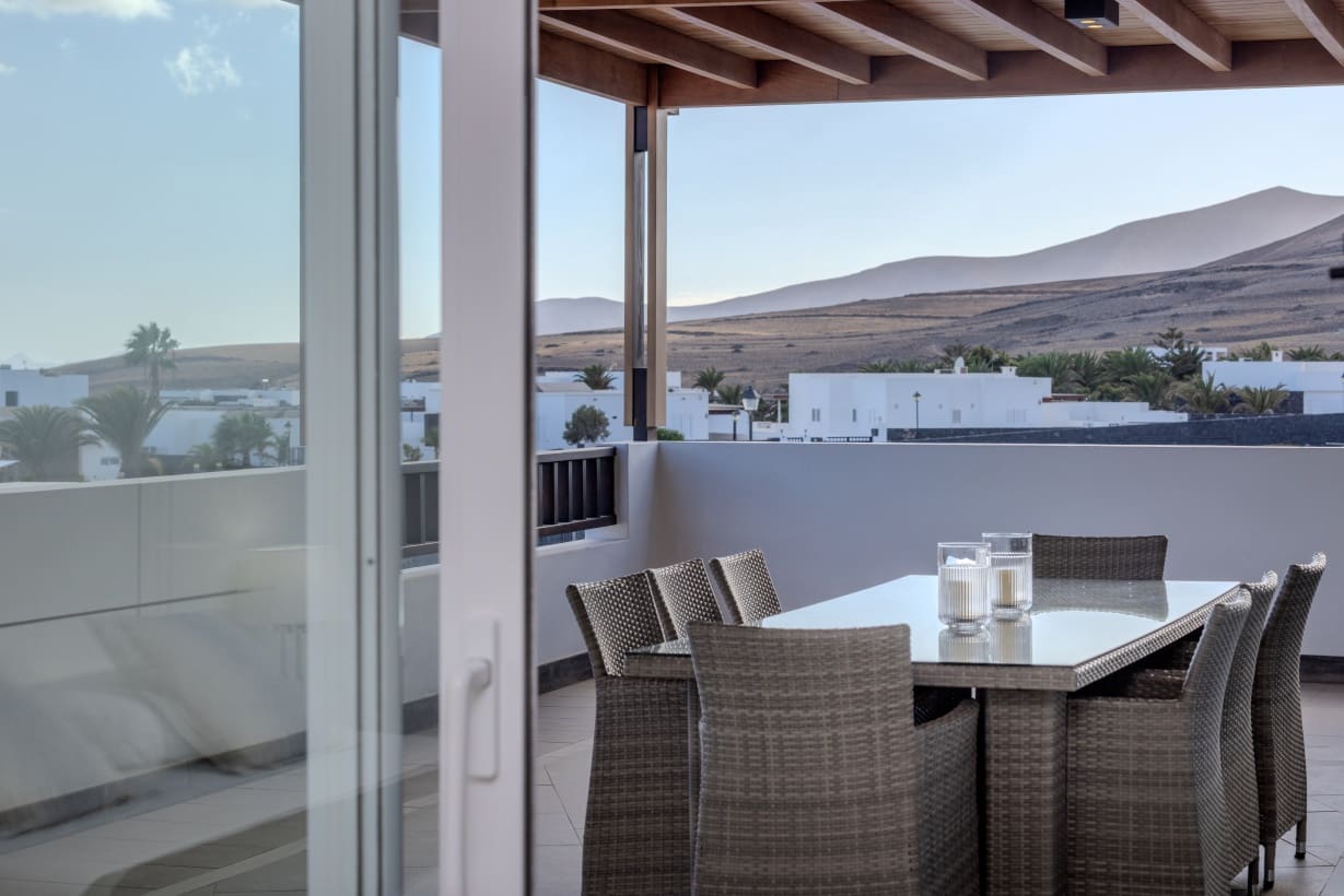 5 soverom Villa til salgs i Puerto Calero med svømmebasseng garasje - € 1 450 000 (Ref: 9301932)