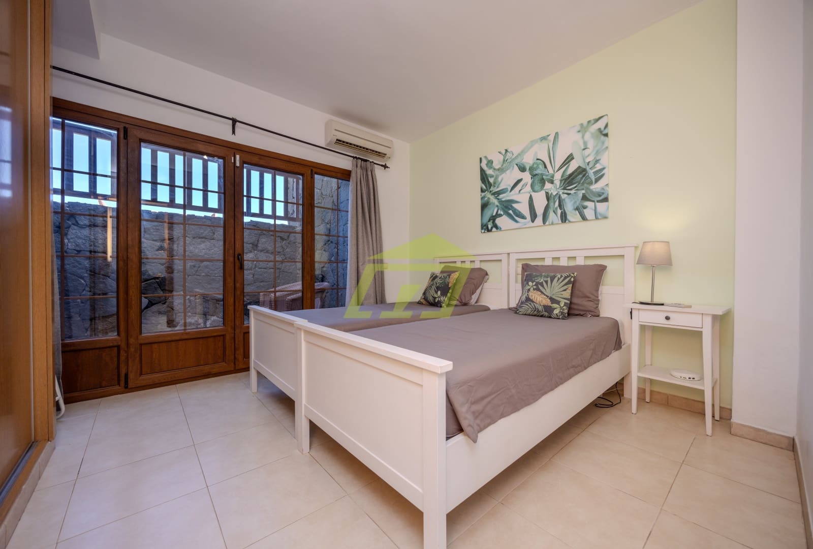 5 slaapkamer Halfvrijstaande villa te koop in Playa Blanca met zwembad garage - € 699.000 (Ref: 9309104)