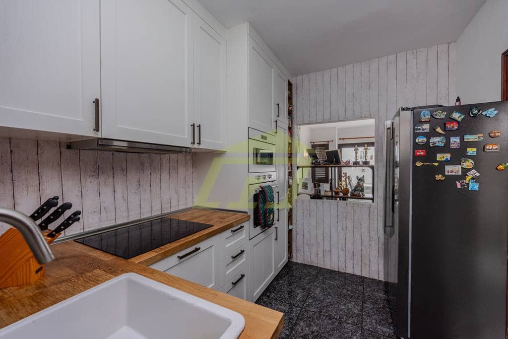 2 slaapkamer Rijtjeshuis te koop in Playa Honda - € 299.000 (Ref: 9360766)