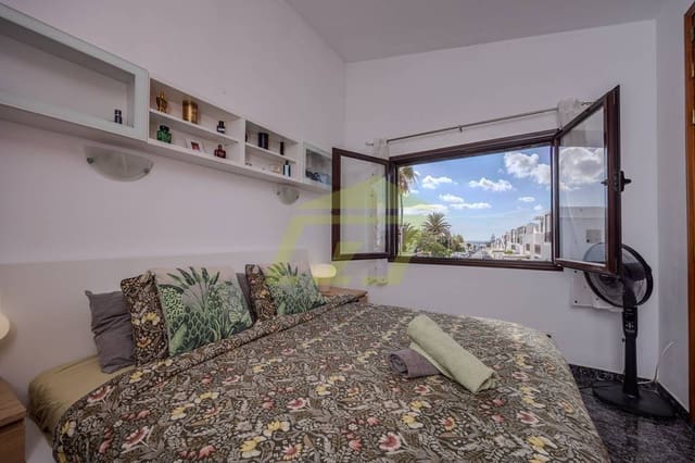 2 slaapkamer Rijtjeshuis te koop in Playa Honda, San Bartolomé - € 299.000 (Ref: 9360766)