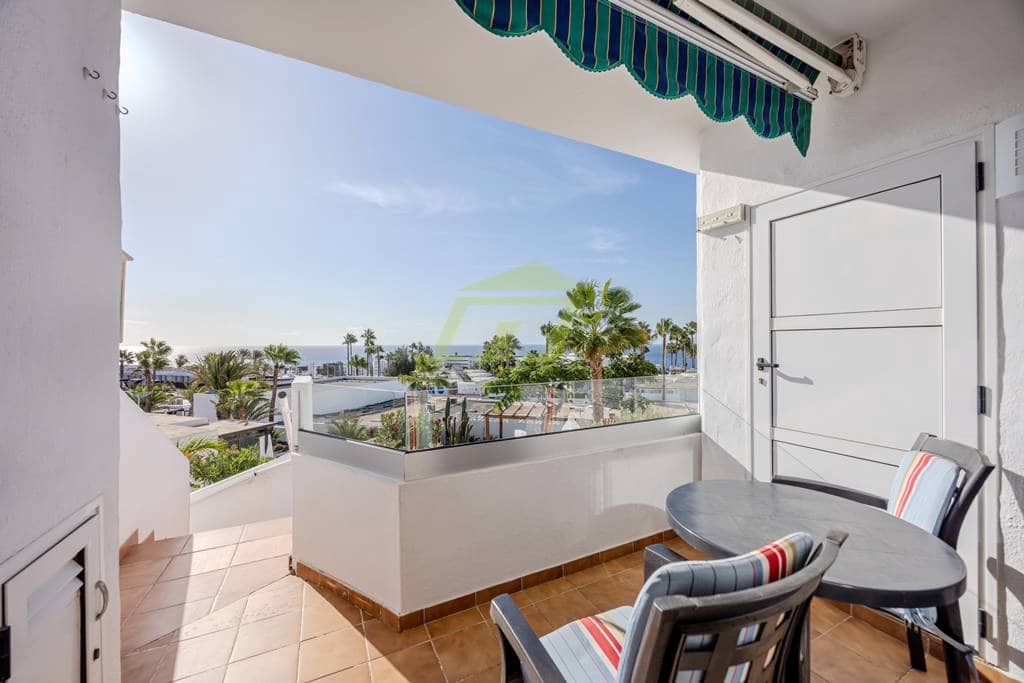 1 soveværelse Lejlighed til salg i Puerto del Carmen med swimmingpool - € 249.000 (Ref: 9363001)