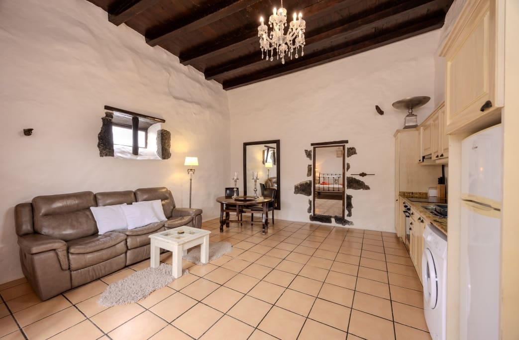 5 sovrum Finca/Hus på landet till salu i Tiagua med pool garage - 895 000 € (Ref: 9379974)