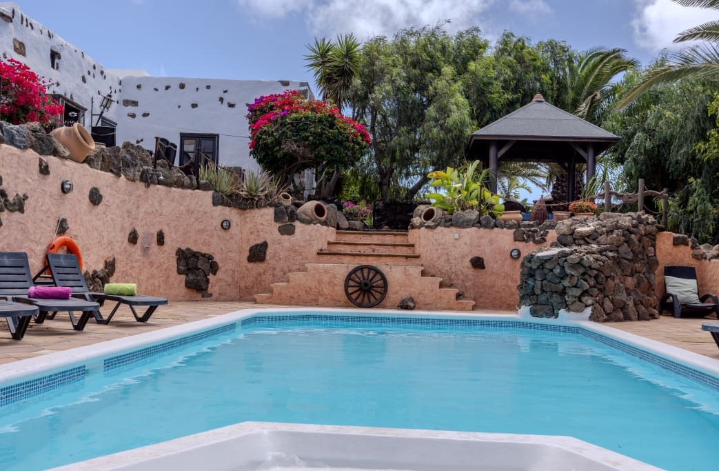 5 sovrum Finca/Hus på landet till salu i Tiagua med pool garage - 895 000 € (Ref: 9379974)