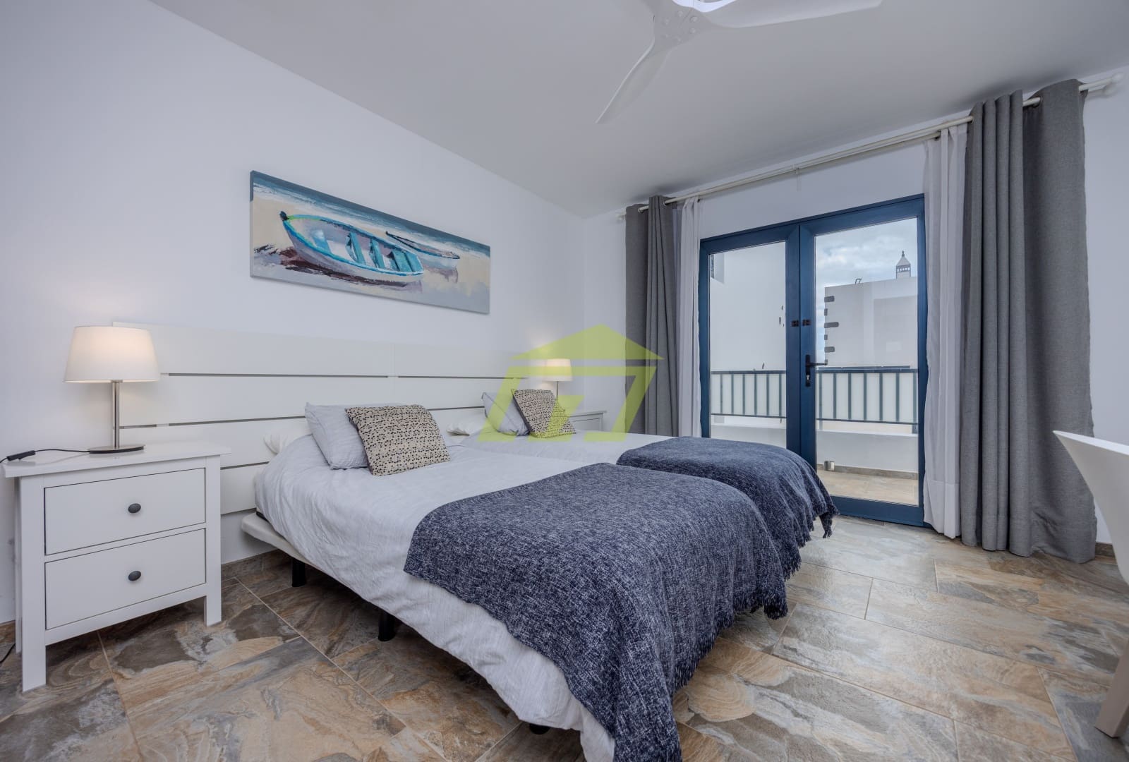 3 quarto Moradia em Banda para venda em Playa Blanca com piscina garagem - 475 000 € (Ref: 9388638)