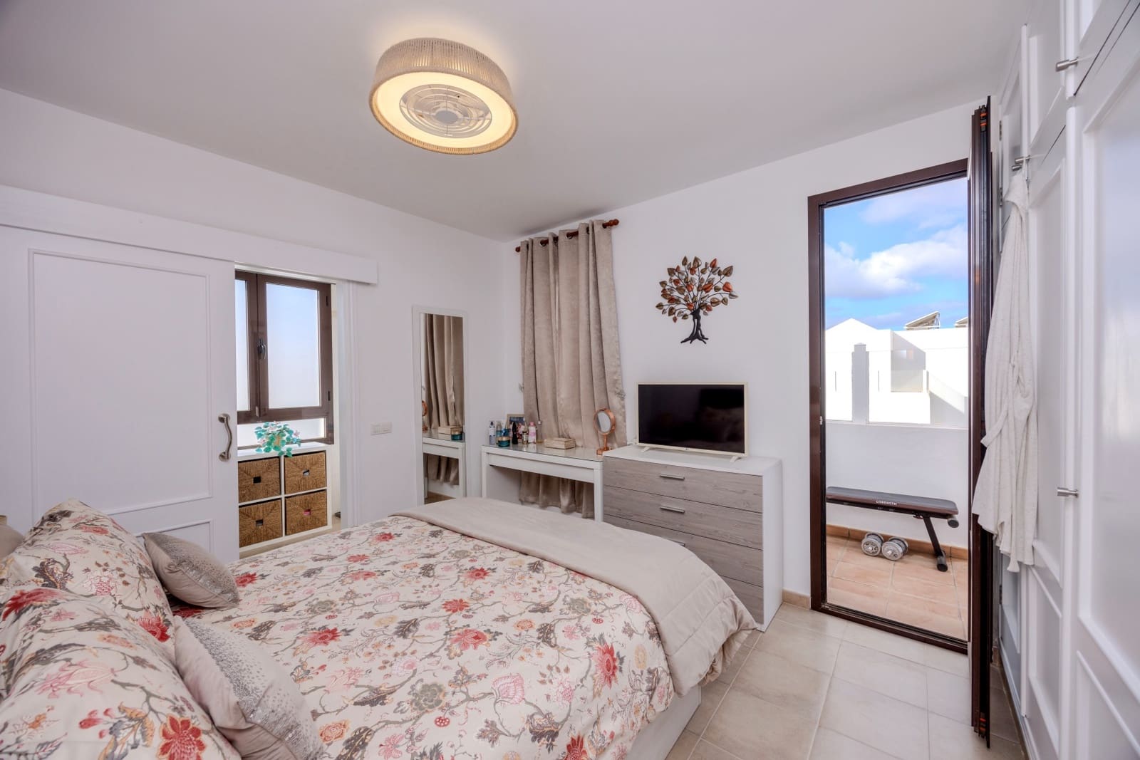 3 makuuhuone Paritalo myytävänä paikassa Playa Blanca mukana uima-altaan 
autotalli - 475 000 € (Ref: 9391164)