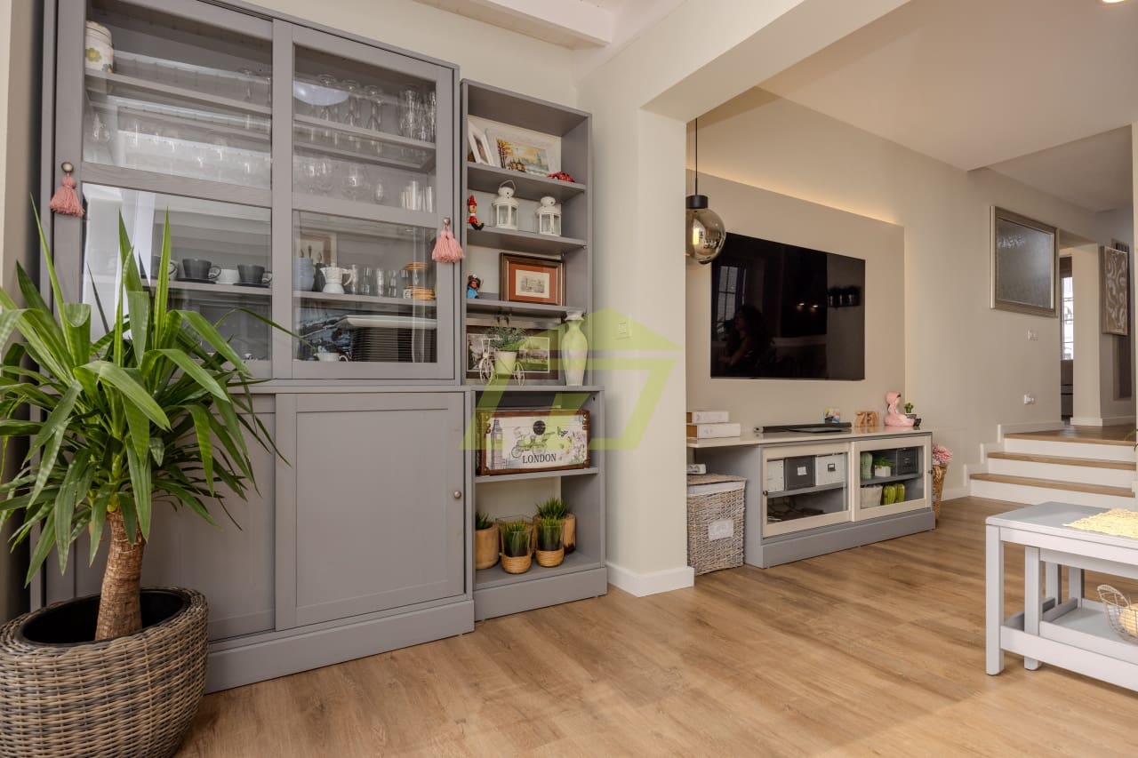 2 soveværelse Lejlighed til salg i Costa Teguise med swimmingpool - € 345.000 (Ref: 9412577)