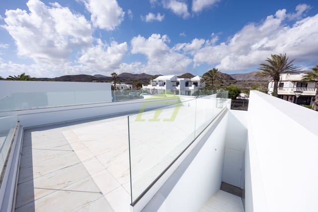 3 Zimmer Reihenhaus zu verkaufen in Charco del Palo, Haría mit Pool - 500.000 € (Ref: 9415084)