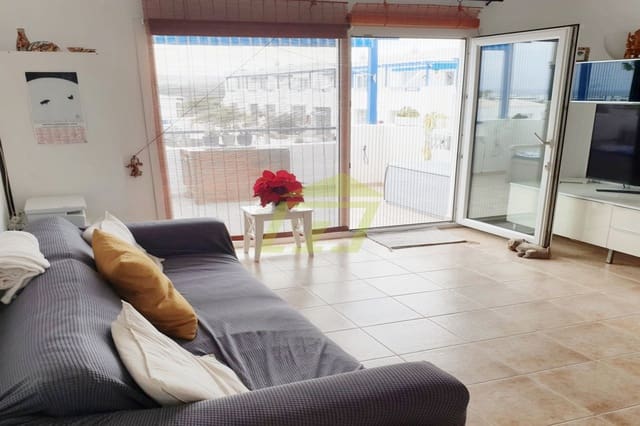 1 chambre Appartement à vendre à Puerto del Carmen, Tías avec piscine - 239 000 € (Ref: 9417390)