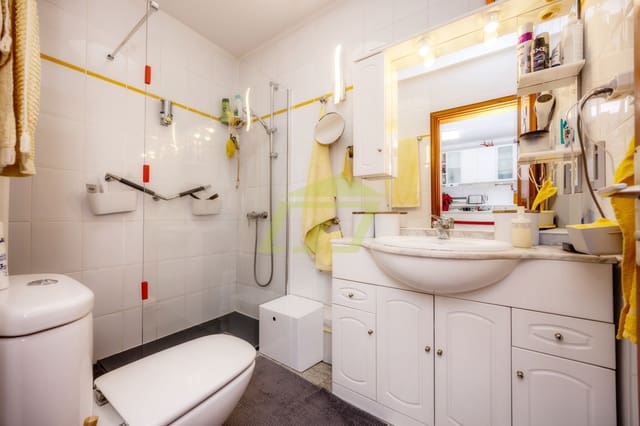 2 sypialnia Apartament na sprzedaż w Puerto del Carmen, Tías z basenem - 299 000 € (Ref: 9421536)