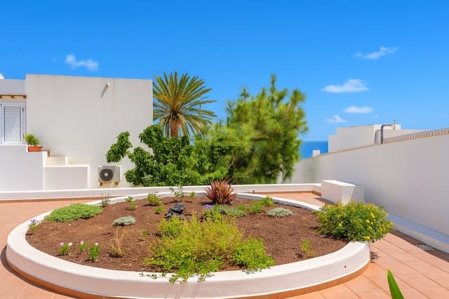1 slaapkamer Appartement te koop in Puerto del Carmen, Tías - € 215.000 (Ref: 9421642)