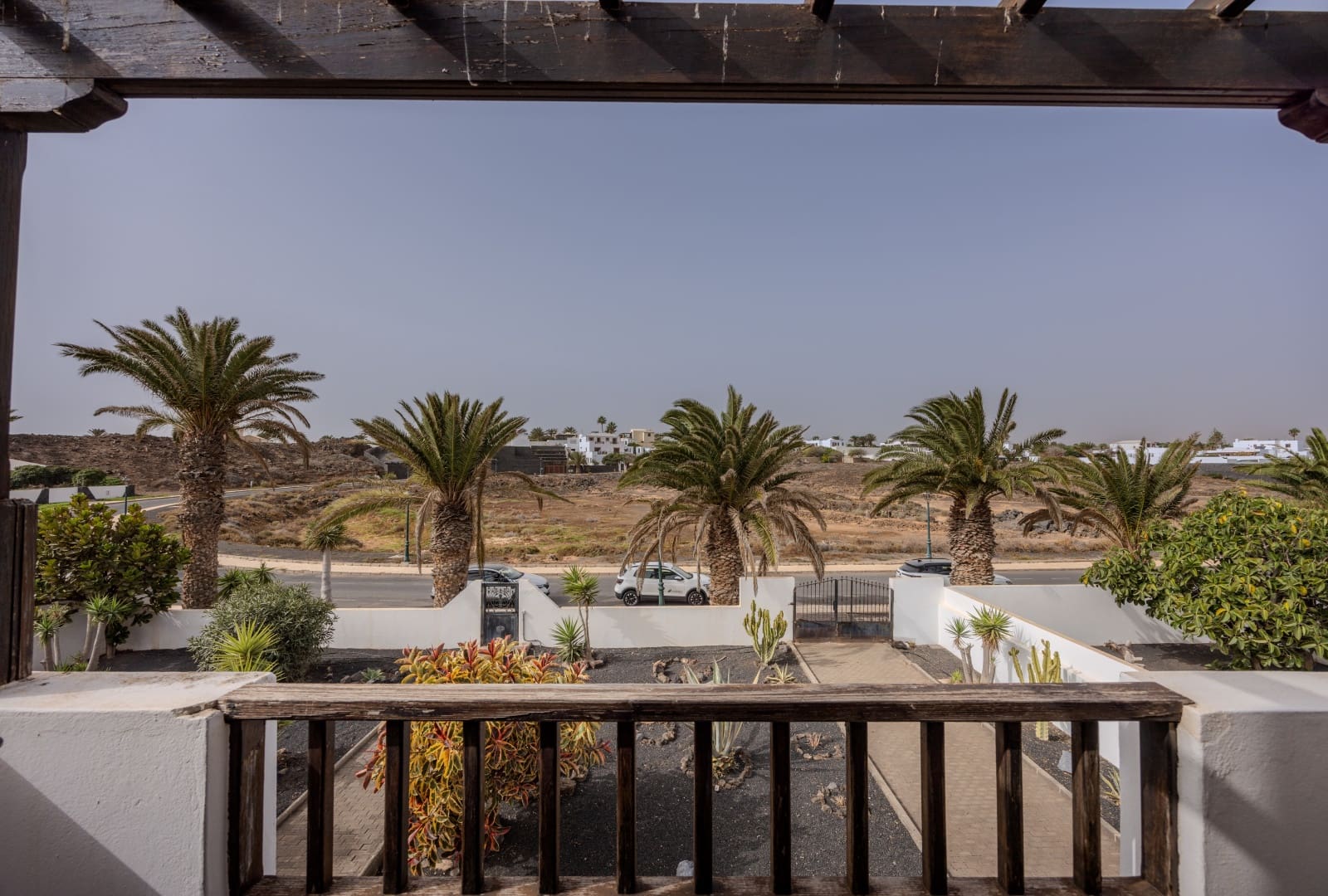 5 soverom Villa til salgs i Costa Teguise med svømmebasseng garasje - € 785 000 (Ref: 9432494)