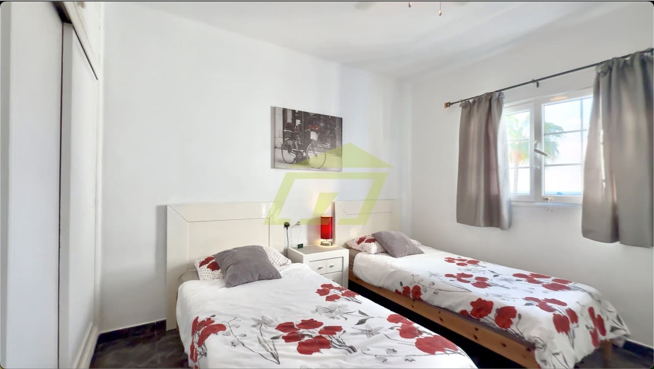 2 chambre Appartement à vendre à Puerto del Carmen avec piscine - 320 000 € (Ref: 9446728)