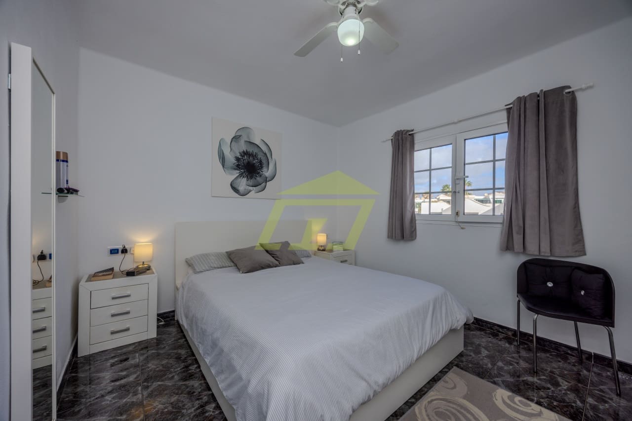 2 chambre Appartement à vendre à Puerto del Carmen avec piscine - 320 000 € (Ref: 9446728)