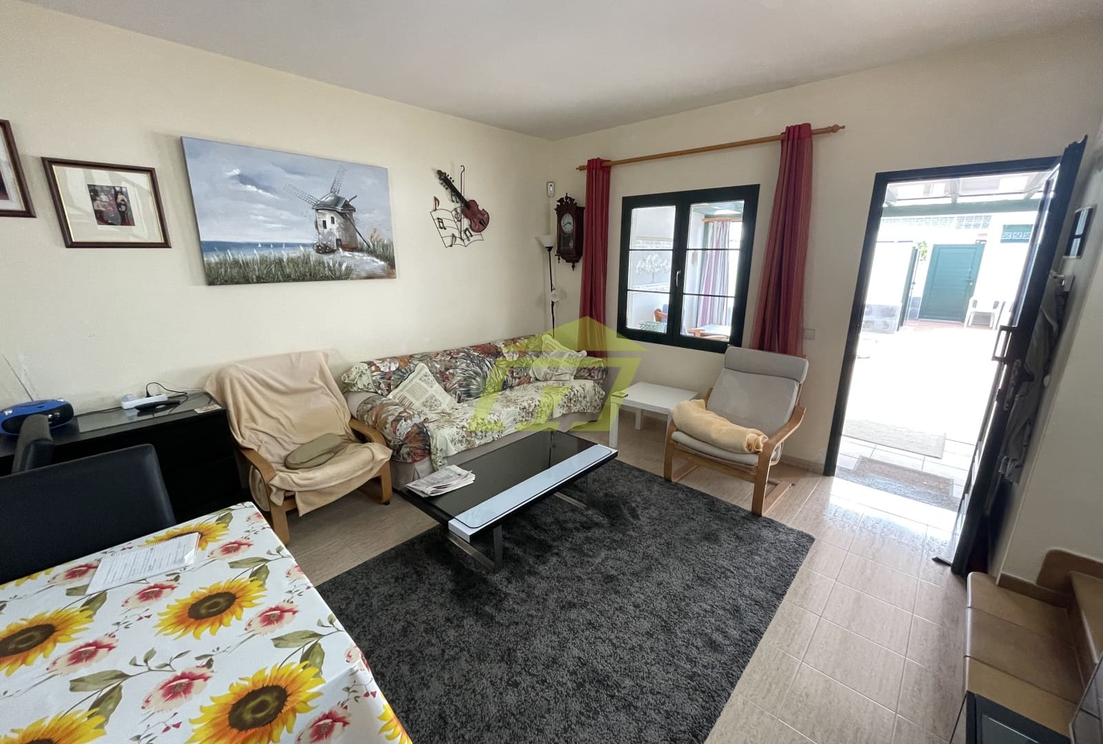 2 soveværelse Rækkehus til salg i Playa Blanca med garage - € 275.000 (Ref: 9449267)