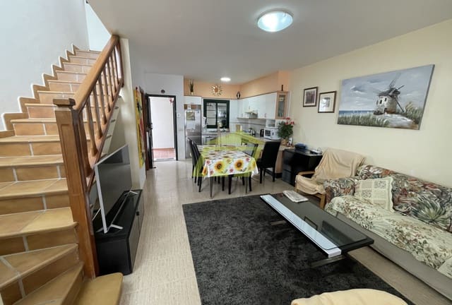 2 soveværelse Rækkehus til salg i Playa Blanca, Yaiza med garage - € 275.000 (Ref: 9449267)
