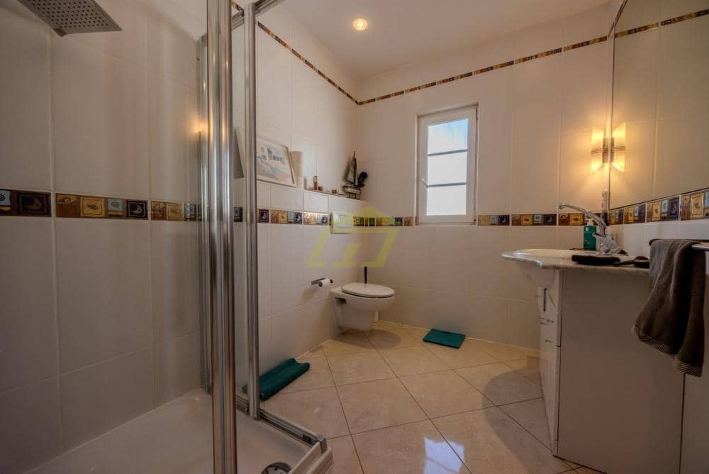 5 slaapkamer Villa te koop in Tias met zwembad - € 830.000 (Ref: 9458444)