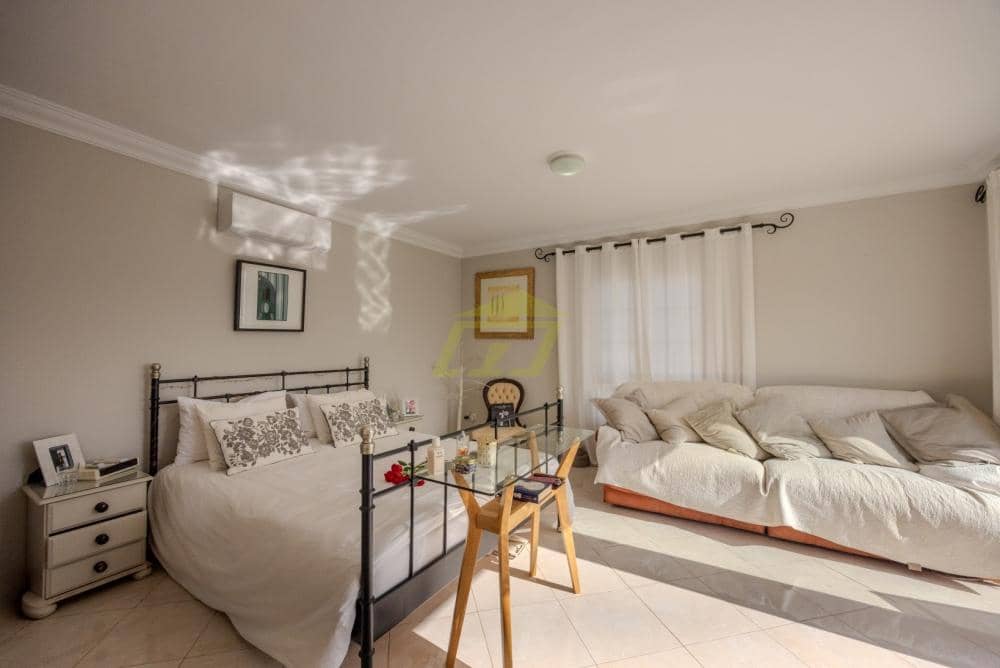 5 slaapkamer Villa te koop in Tias met zwembad - € 830.000 (Ref: 9458444)