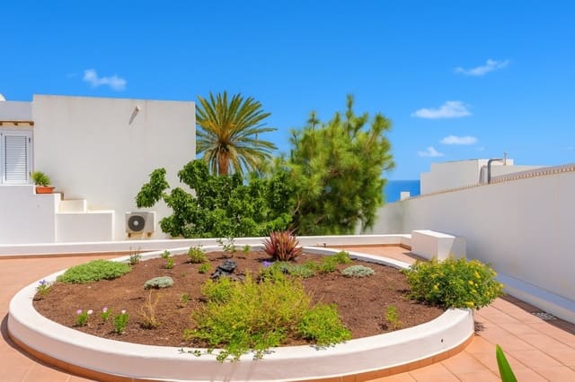 1 slaapkamer Appartement te koop in Puerto del Carmen, Tías - € 215.000 (Ref: 9458445)