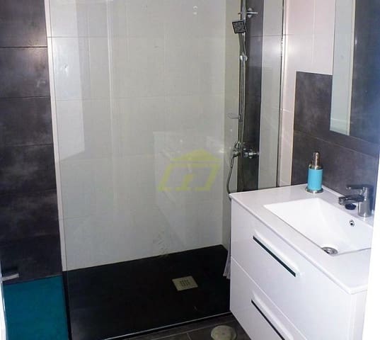 1 sypialnia Apartament na sprzedaż w Puerto del Carmen, Tías z basenem - 249 000 € (Ref: 9458447)