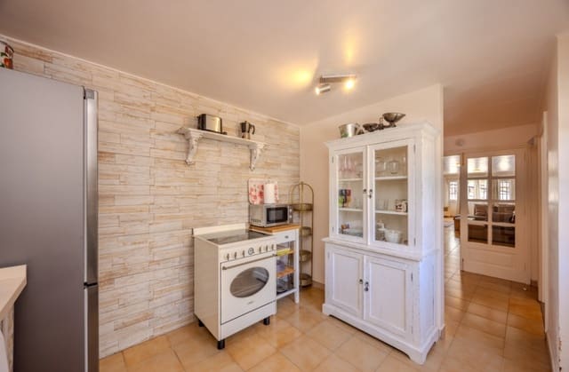 2 Zimmer Apartment zu verkaufen in Costa Teguise, Teguise mit Pool - 295.000 € (Ref: 9458448)