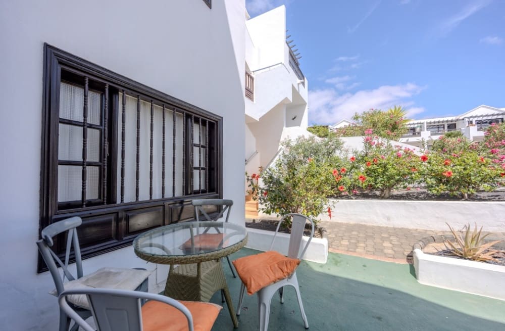 2 quarto Apartamento para venda em Costa Teguise com piscina - 295 000 € (Ref: 9458448)