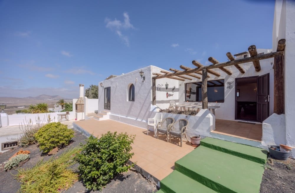 5 Zimmer Villa zu verkaufen in Nazaret mit Pool - 580.000 € (Ref: 9458449)