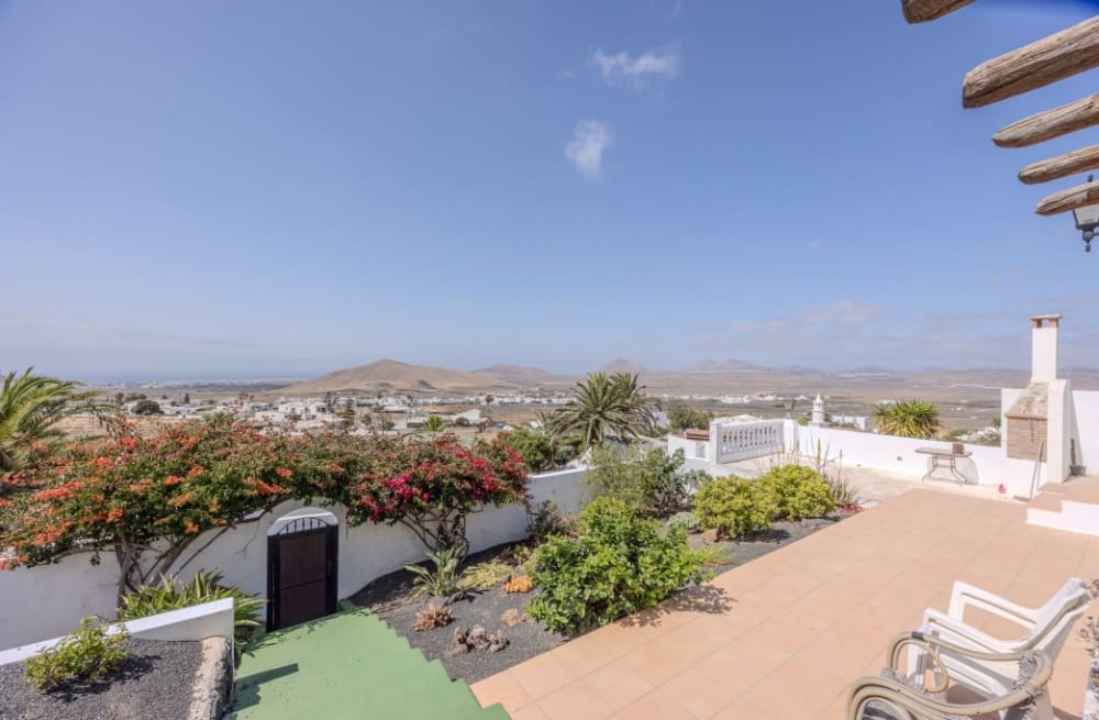 5 Zimmer Villa zu verkaufen in Nazaret mit Pool - 580.000 € (Ref: 9458449)