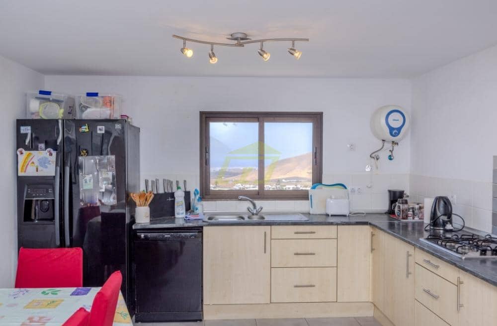 5 soverom Villa til salgs i Nazaret med svømmebasseng - € 580 000 (Ref: 9458449)