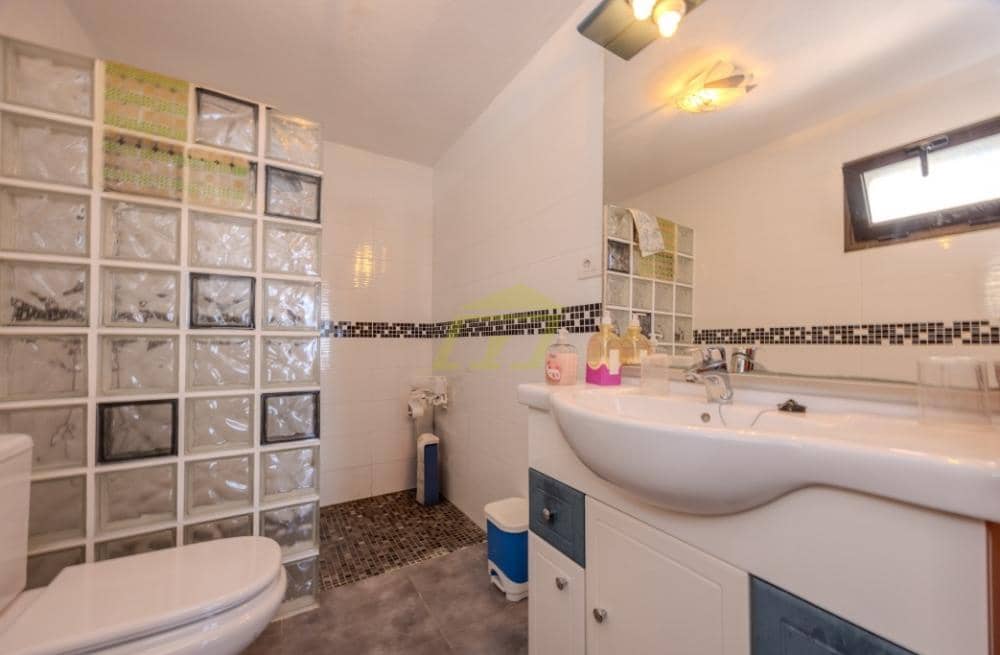 5 soverom Villa til salgs i Nazaret med svømmebasseng - € 580 000 (Ref: 9458449)