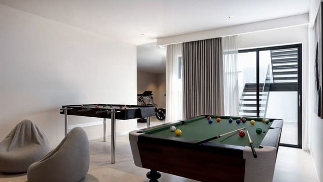 5 slaapkamer Villa te koop in Puerto Calero, Yaiza met zwembad - € 1.890.000 (Ref: 9458450)