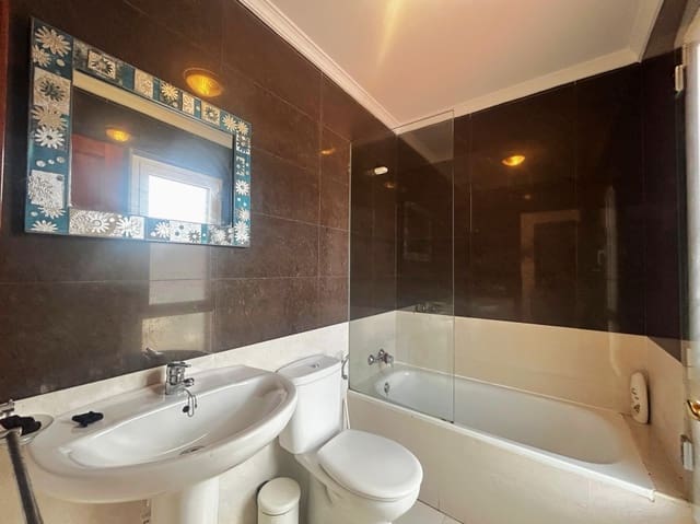 6 camera da letto Villa in vendita in San Bartolomé - 375.000 € (Rif: 9458451)