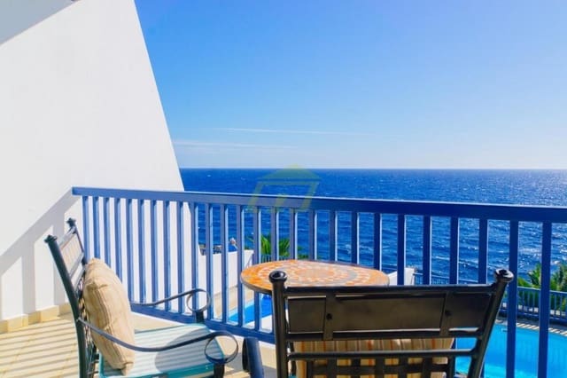 3 sovrum Villa till salu i Puerto Calero, Yaiza med pool - 799 000 € (Ref: 9458456)