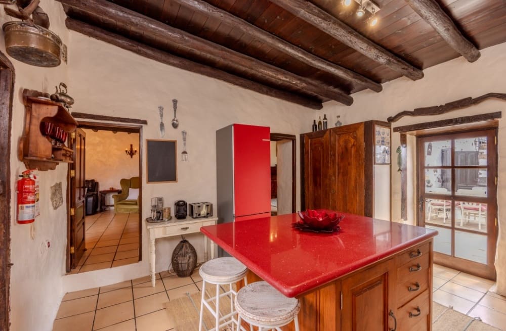 5 sypialnia Willa na sprzedaż w Teguise z basenem - 895 000 € (Ref: 9458457)