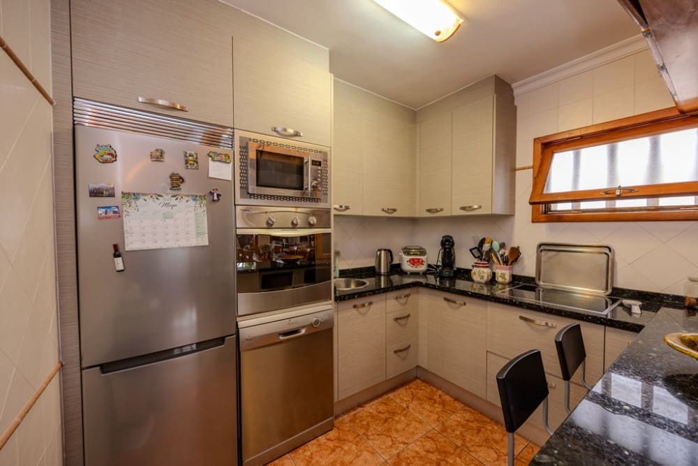 2 soverom Leilighet til salgs i Puerto del Carmen - € 270 000 (Ref: 9458458)