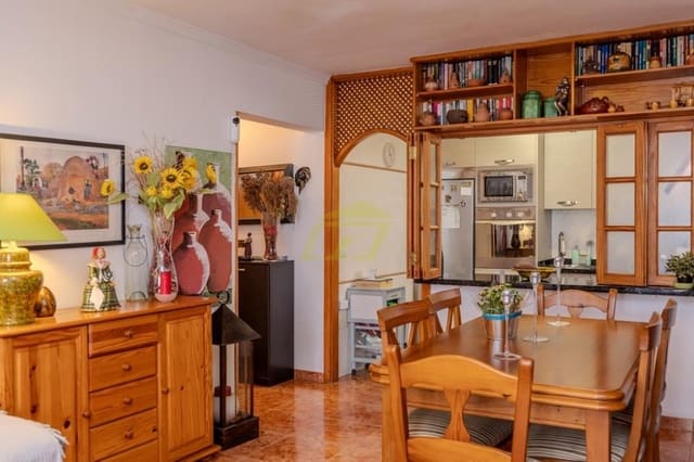 2 makuuhuone Huoneisto myytävänä paikassa Puerto del Carmen, Tías - 270 000 € (Ref: 9458458)