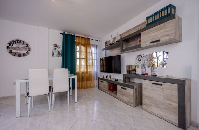 1 Zimmer Apartment zu verkaufen in Costa Teguise, Teguise mit Pool - 214.000 € (Ref: 9458459)