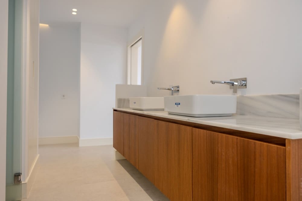 6 slaapkamer Villa te koop in Puerto Calero met zwembad - € 2.600.000 (Ref: 9458462)