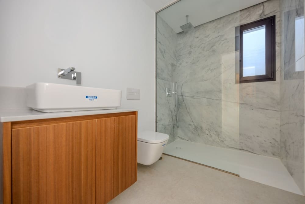 6 slaapkamer Villa te koop in Puerto Calero met zwembad - € 2.600.000 (Ref: 9458462)