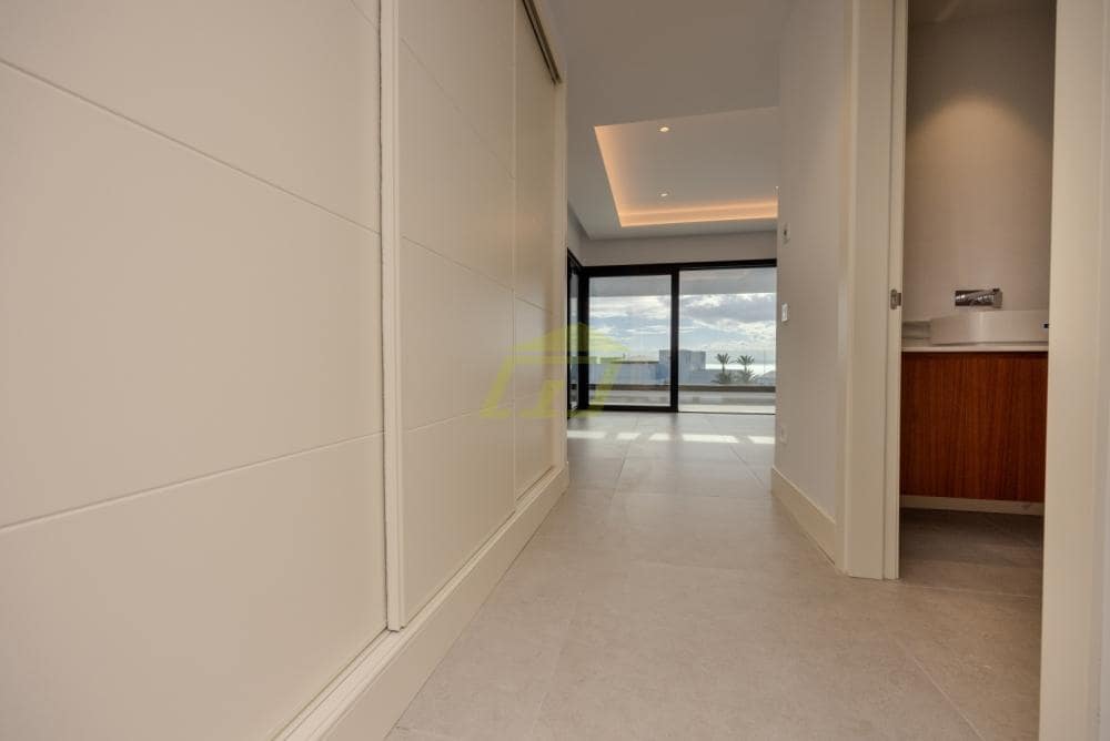 6 sovrum Villa till salu i Puerto Calero med pool - 2 600 000 € (Ref: 9458462)