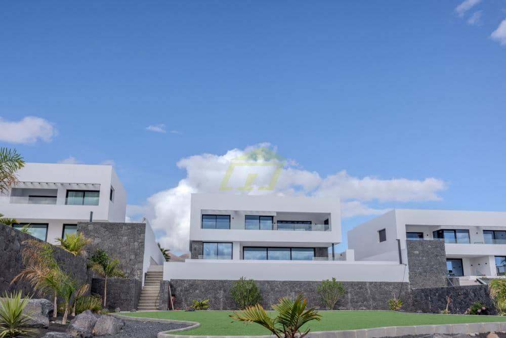6 sovrum Villa till salu i Puerto Calero med pool - 2 600 000 € (Ref: 9458462)