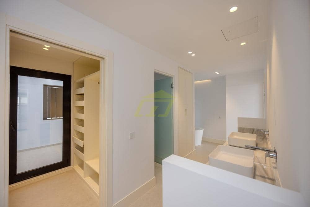 6 sovrum Villa till salu i Puerto Calero med pool - 2 600 000 € (Ref: 9458462)