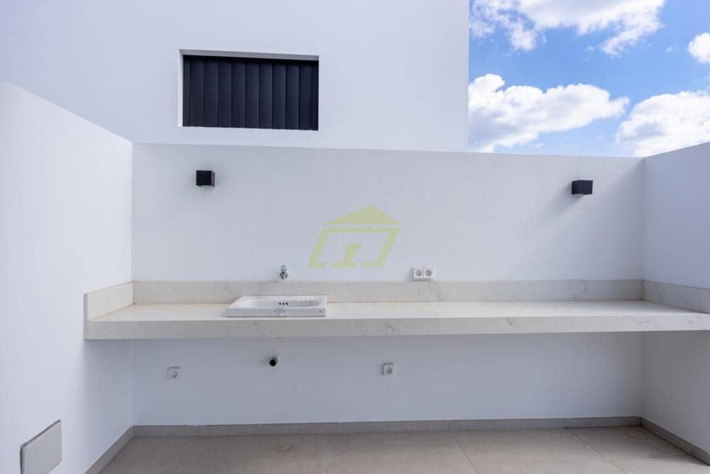6 sovrum Villa till salu i Puerto Calero med pool - 2 600 000 € (Ref: 9458462)
