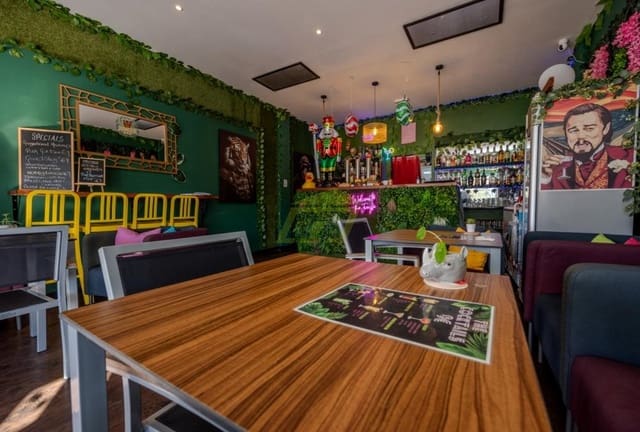 Komercyjne na sprzedaż w Costa Teguise, Teguise - 65 000 € (Ref: 9458465)